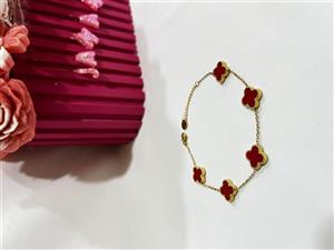 دستبند یا پابند استیل مدل ونکلیف قرمز