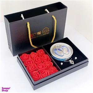 گردنبند زنانه مدل مروارید عشق به همراه باکس گل