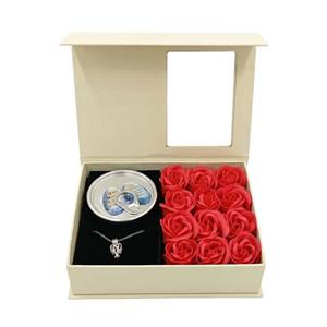 گردنبند زنانه مدل مروارید عشق به همراه باکس گل