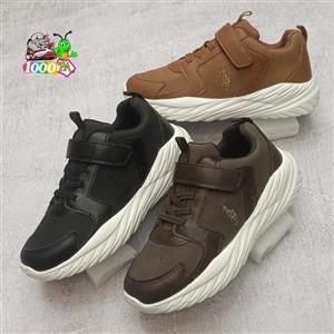 کتونی بچگانه پولو کد 210 چرمی چسبی وارداتی مارک (سایز سی و دو تا سی و هفت)