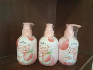 کرم پمپی سفبد کننده هلو و عسل دست سادور