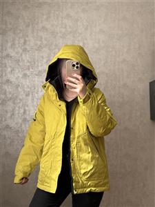 کاپشن زنانه وارداتی رویه کار  برزنت ضد اب داخل کار پشم شیشه فشرده سایزبندی mالیxxl