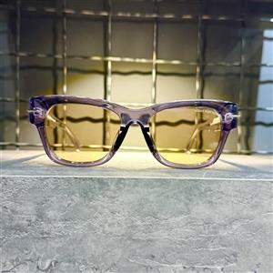 عینک برند LOUIS VUITTON فریم بنفش / شیشه عسلی کد 9862