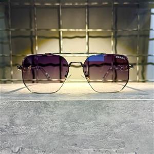 عینک برند PRADA فریم فلزی مشکی متالیک / شیشه سبز کد 5G62