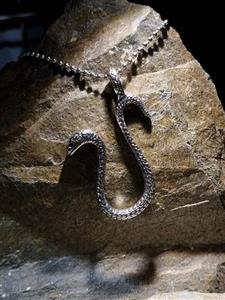 پلاک برنجی طرح مار رنگ سیلور