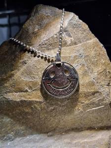 پلاک استیل طرح خنده قطر 2/5 رنگ سیلور