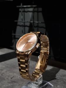 ساعت فلزی برند CASIO رنگ مسی/صفحه مسی