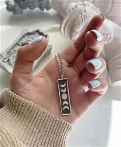 گردنبند نقره تکامل ماه 