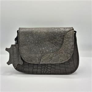 کیف زنانه چرم طبیعی مدل رایا
