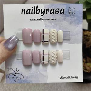 ناخن مصنوعی راسا فرم مربعی کوتاه رنگ صورتی کدر و کرم طرح بافت و شطرنجی مدل RSN0492
