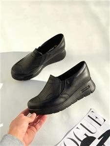 کفش طبی لژدار زنانه آرمینا