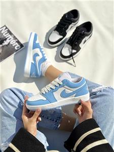 کتونی ونس زنانه نایک جردن 1