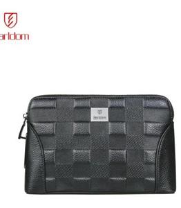 کیف دستی چرم برجسته اثر انگشتی ارلدام مدل Earldom ET-bg04