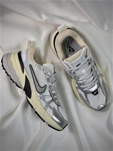 نایک وی تو کی ران Nike V2K Run