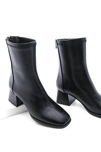 Marjin - Kadın Topuklu Bot Küt Burun Arkadan Fermuarlı Nayis siyah