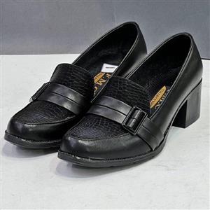 کفش پاشنه دار زنانه پنج سانت مجلسی و روزمره رویه طرح چرم طبی پوس ماری مشکی _ تبریز پوش