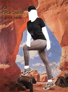 ست مانتو شلوار کلاهدار ورزشی زنانه adidas کد 005
