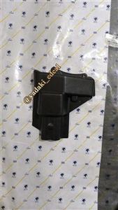 قاب کاور محافظ روی لوله بخاری پژو۲۰۶ محافظ جانبی لوله رادیاتور بخاری پژو۲۰۶ درپوش روی لوله بخاری پژو۲۰۶ پلی کربنات اصلی