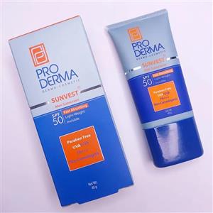 کرم ضد آفتاب فاقد چربی پرودرما PRO DERMA مناسب آقایان spf 50 حجم 40 گرم 92377