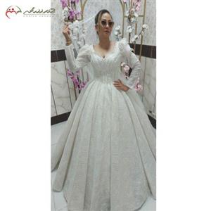 لباس عروس سنگدوزی شده زونیکس دار