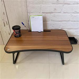 میز تحریر تاشو زمینی 45 در 68 همراه کشو و جالیوانی