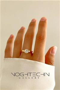 انگشتر زنانه برند فشن مدل تک نگین حلقه ای دفرمه طرح طلا با کیفیت بالا