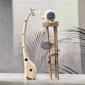 مجسمه چوبی فیل و زرافه کاظمی