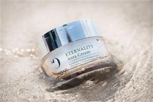 کرم مرطوب کننده و جوانساز 50 میل سلرادار