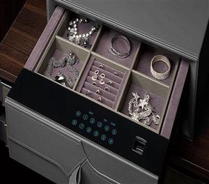 کشو ایمنی چرمی رنگ طوسی فرنچ استایل ارتفاع 16.9*عمق 49.5*عرض 56.8 سانتیمتر فانتونی کد J948