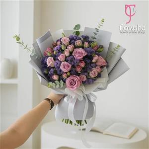 دسته گل رز و زنبوری هوزان