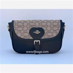 کیف دوشی دخترانه مدل دلین کد d108 شیک و باکیفیت چرم صنعتی درجه یک