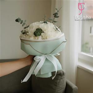 دسته گل میخک سفید جولان