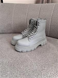 بوت Bershka طوسی کد 600294