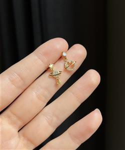 پیرسینگ زحل «دونه ای»
