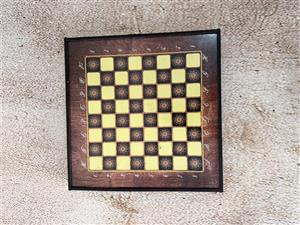 تخته بازی ۸ کاره چوبی با کیف چرمی