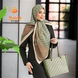 ست کیف و روسری نخ ابریشم قواره ۱۴۰ طرح دیور سبز