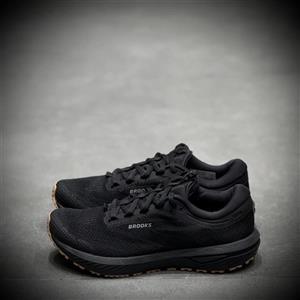 کتونی پیاده روی بروکس brooks revel 7