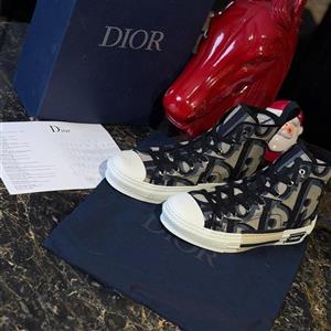 کتونی ساقدار dior مشکی