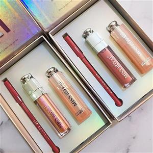 مجموعه آرایش لب میس رویال مدل Magical مجموعه 3 عددی