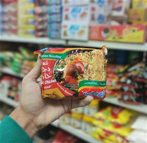نودل اندومی عربی مرغ تند با ادویه