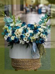 دسته گل نرگس لوکس در گل‌فروشی اشراقی