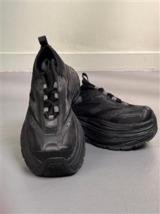 کتونی پسرانه BALENCIAGA مشکی 255401