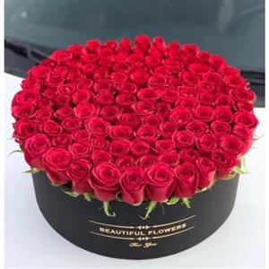 سبد گل با رزهای صورتی و سبز برای حس طبیعت 5299
