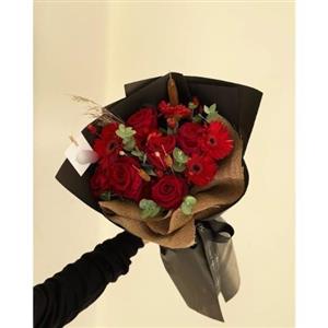 دسته گل ژیپسوفیلا و هورتانسیا برای روز زن 4539