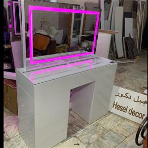 میز آرایشی ، آرایش مدل یاسی 10 کشو با آیینه بک لایتMDF