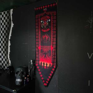 پرچم آویز دکوراتیو استرنجر تینگز | Stranger Things