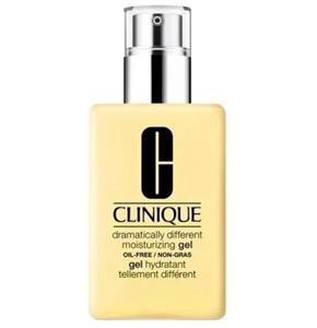 ژل آبرسان مناسب پوست چرب اسمارت.کلینیک حجم 125میل