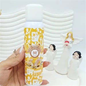 اسپری ضدآفتاب spf 50 بیرنگ و سبک یارا (بدنه زرد)