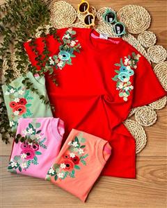 تیشرت تک گل‌دار