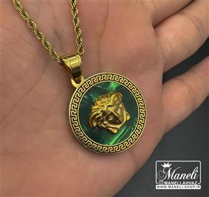 گردنبند ورساچه با زمینه سبز - فروشگاه مانلی اهواز